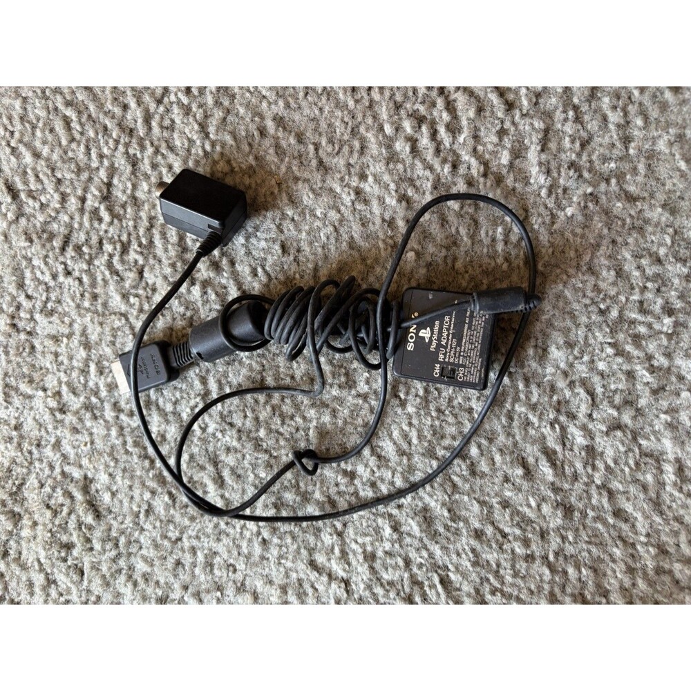 OFFICIAL SONY PLAYSTATION PS1 PS2 RF ADAPTOR SCPH-1121 TV RFU SWITCH GENUINE OEM